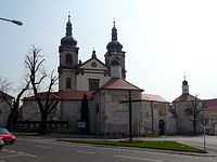 Bazilika Panny Marie Sedmibolestn - Krupka (bazilika)