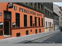 
                        U Pekelnho zvonu - Praha 7 (restaurace)