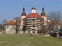 Dominiknsk klter s kostelem sv. Anny - Nov Dvory (kostel)