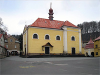 Kostel panny Marie Sedmiradostn  - Mal Svatoovice (kostel)