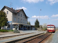 Velk Pavlovice (eleznin stanice)