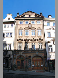
                        Valkounsk dm - Praha 1 (historick budova)