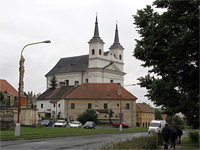 Kostel Nejsvtj Trojice - Drnholec (kostel)