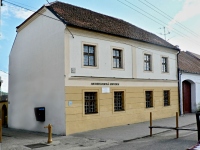 
                        Muzeum - Doln Vstonice (muzeum)