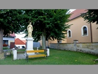 Socha sv. Jana Nepomuckho - Star e (socha)
