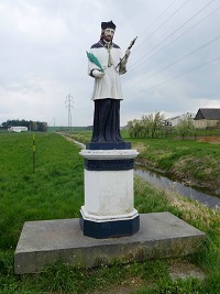 Socha sv. Jana Nepomuckho - Lukov (socha)