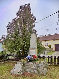Pomnk Obtem  1  svtov vlky - Mikulovice (pomnk) 