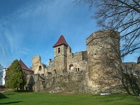 Hrad a zmek - Klenov (zcenina hradu)