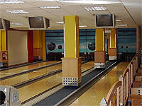 Blue Star Bowling - umperk (bowling)