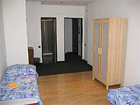 
                        F2 Hostel - Praha 2 (hostel)