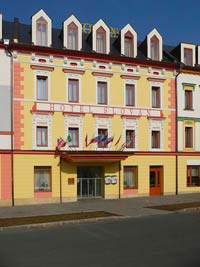Hotel Slovan - Jesenk (hotel)