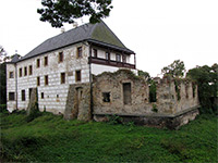Perov nad Labem (zmek) - Zmek