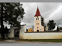foto Kostel Narozen Panny Marie - Pluhv r (kostel)