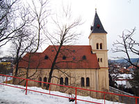 Kostel sv. Prokopa - Praha 4 (kostel) - Pohled od Branickch skal