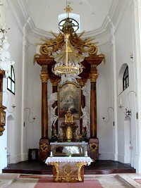 Kostel sv. Jana Nepomuckho, Krahul (kostel) - Hlavn olt