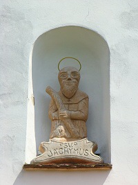 Kostelk sv. Jchyma - Mrkotn-Dobr Voda (kostel) - Detail plastiky sv. Jchyma