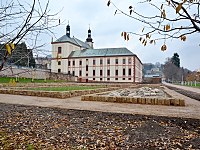 Kltern kostel sv. Augustina - Vrchlab (kostel) - Kltern zahrada (foto: Zdenk Hork)