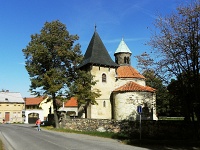 Kostel Narozen Panny Marie - Holubice (kostel) - 