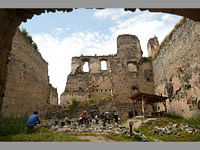 foto Hradit a zcenina hradu Dv Kmen - M  (zcenina hradu)