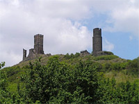 Hrad Hzmburk (zcenina hradu) - 