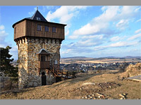 Hartentejn - Bochov (zcenina hradu) - Bata po rekonstrukci