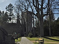 
                        Zru� nad S�zavou � Star� hrad (zanikl� hrad)