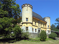 Dívčí hrad (zámek)