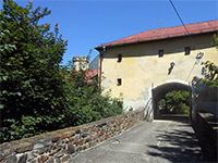 Dv hrad (zmek) - Vstupn brna a most