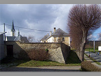 Cholina (tvrz) - Cholina - Fara, bval tvrz 