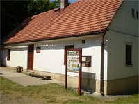 Pamtn s Oty Pavla - Branov (muzeum) - Objekt s pamtn sn