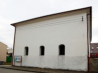 achova synagoga - Holeov (synagoga) - Pohled z ulice