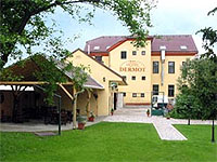 Dermot - Letovice (hotel)