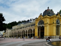 Kolonda - Marinsk Lzn (architektonick zajmavost) - 