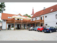 Pension U Dubu - Frantikovy Lzn (pension, restaurace) - Budova penzionu