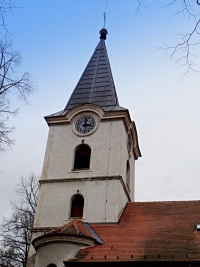 Kostel Jmna Panny Marie - Okky (kostel) - 