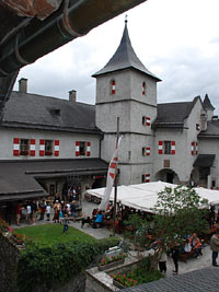 
                        Hohenwerfen - Rakousko (hrad)