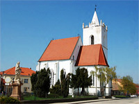 Kostel sv. Mikule a sv. Vclava - Pouzdany (kostel)