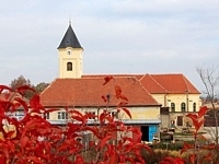 Kostel sv. Oldicha a Metodje - Strachotn (kostel) - Strachotn kostel