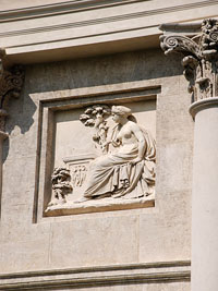 Kolonda Reistna - Valtice (kolonada) - Detail vzdoby