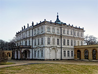 Ploskovice (zmek) - 