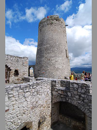 Spisk hrad - Slovensko (zcenina hradu) - Hradn v