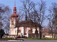 Kostel Zvstovn Panny Marie - Dymokury (kostel) - kostel (foto: Jrovec M.)