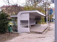 ekrna tramvaje Obiln trh - Brno (architektonick zajmavost) - 