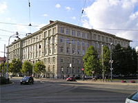 
                        Nmeck vysok kola techniky - Brno (historick budova)
