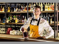 Cocktail bar lut ponorka - esk Budjovice (restaurace) - 