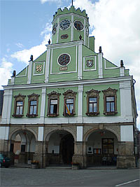 Radnice - Police nad Metují (historická budova)