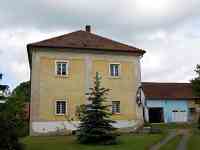 Farn kostel sv.Petra a Pavla - Horn Dubany (kostel) - Budova fary