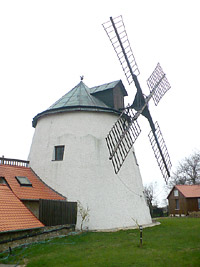 Vtrn mln - Lesn (mln) - 