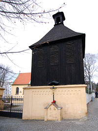 Kostel sv. Michala - Praha 4 (kostel) - Zvonice