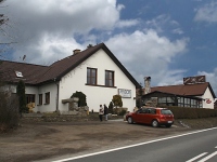 MEC - Chvlenice (restaurace, pension)